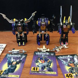 TAKARA Insecticon Decepticon 40 41 42 boite avec Flap